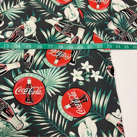 Coca Cola Men’s Casual Button Down Shirt Size L - Picture 7 of 10